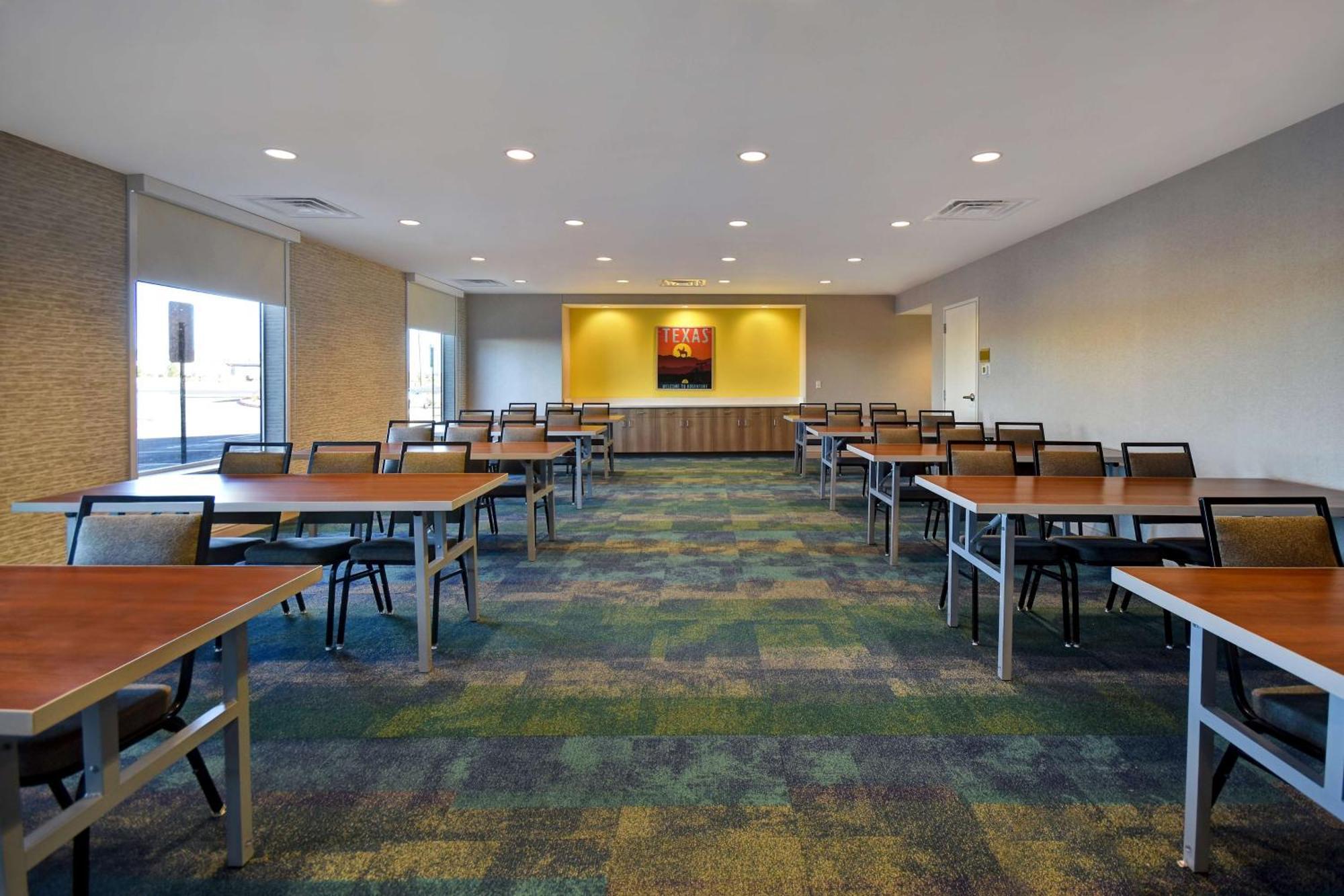 Home2 Suites By Hilton Odessa Ngoại thất bức ảnh